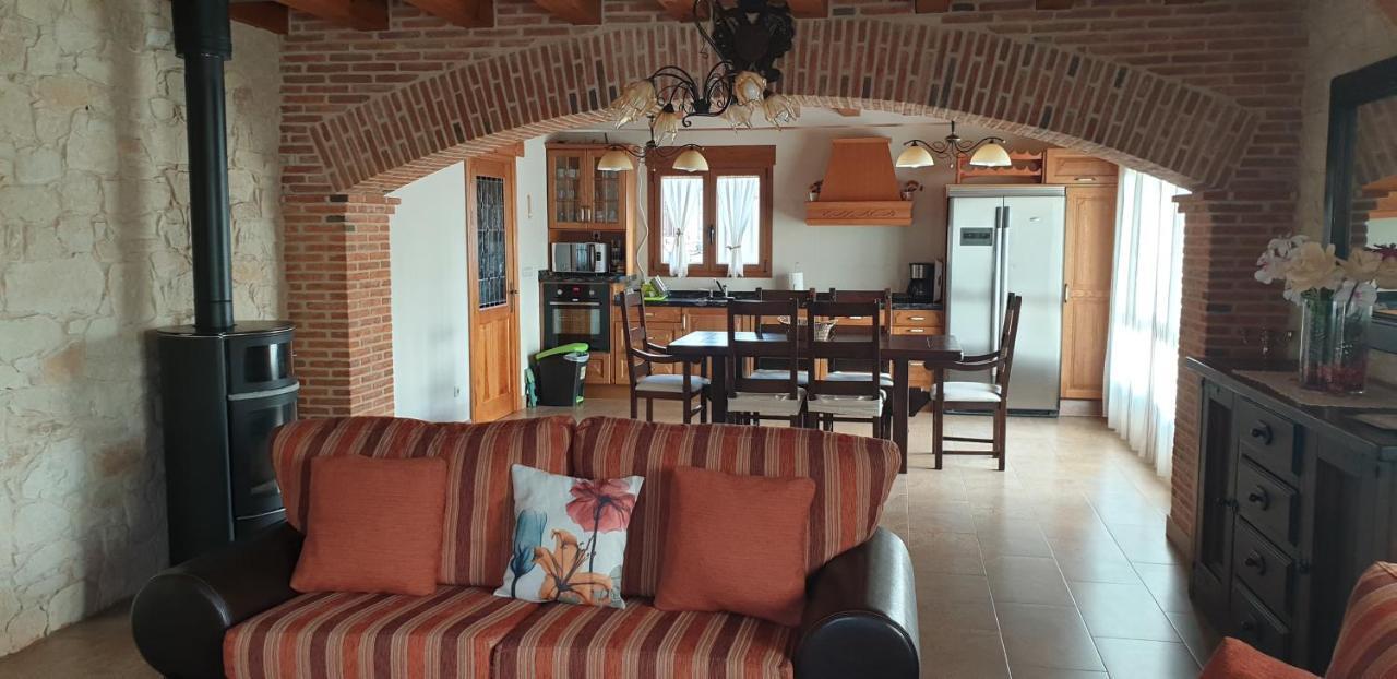 Casa Rural El Pilon Torre Val De San Pedro Εξωτερικό φωτογραφία